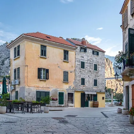 Niko 1 By Interhome *