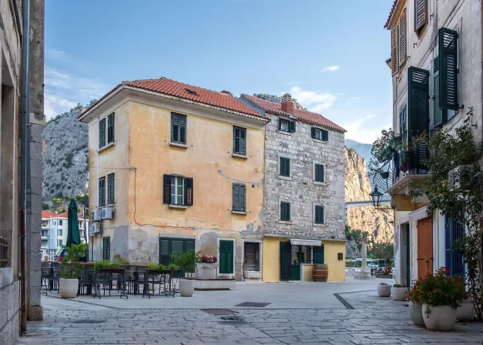 Niko 1 By Interhome *